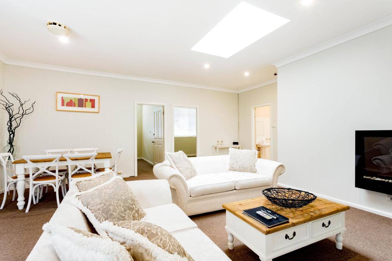 Bundanoon Country Inn Motel מראה חיצוני תמונה