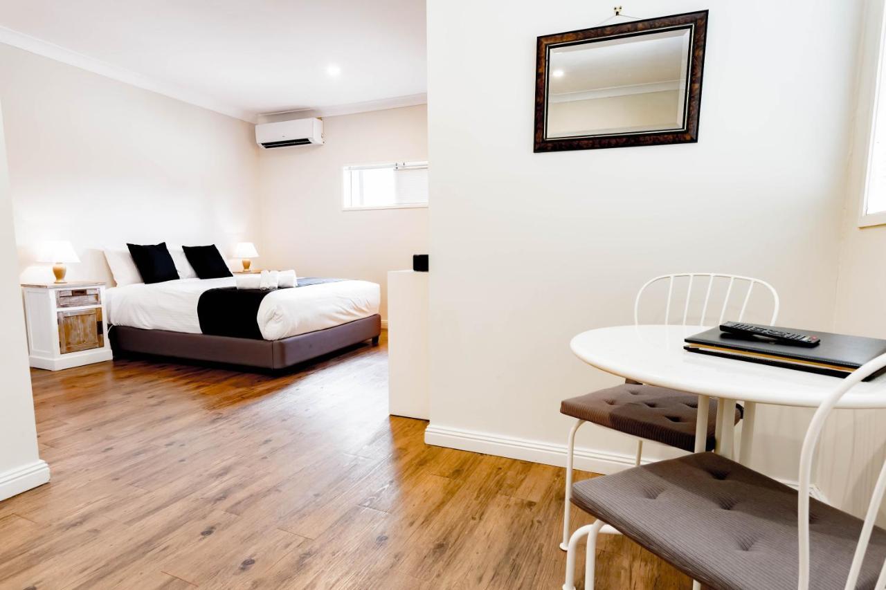 Bundanoon Country Inn Motel מראה חיצוני תמונה