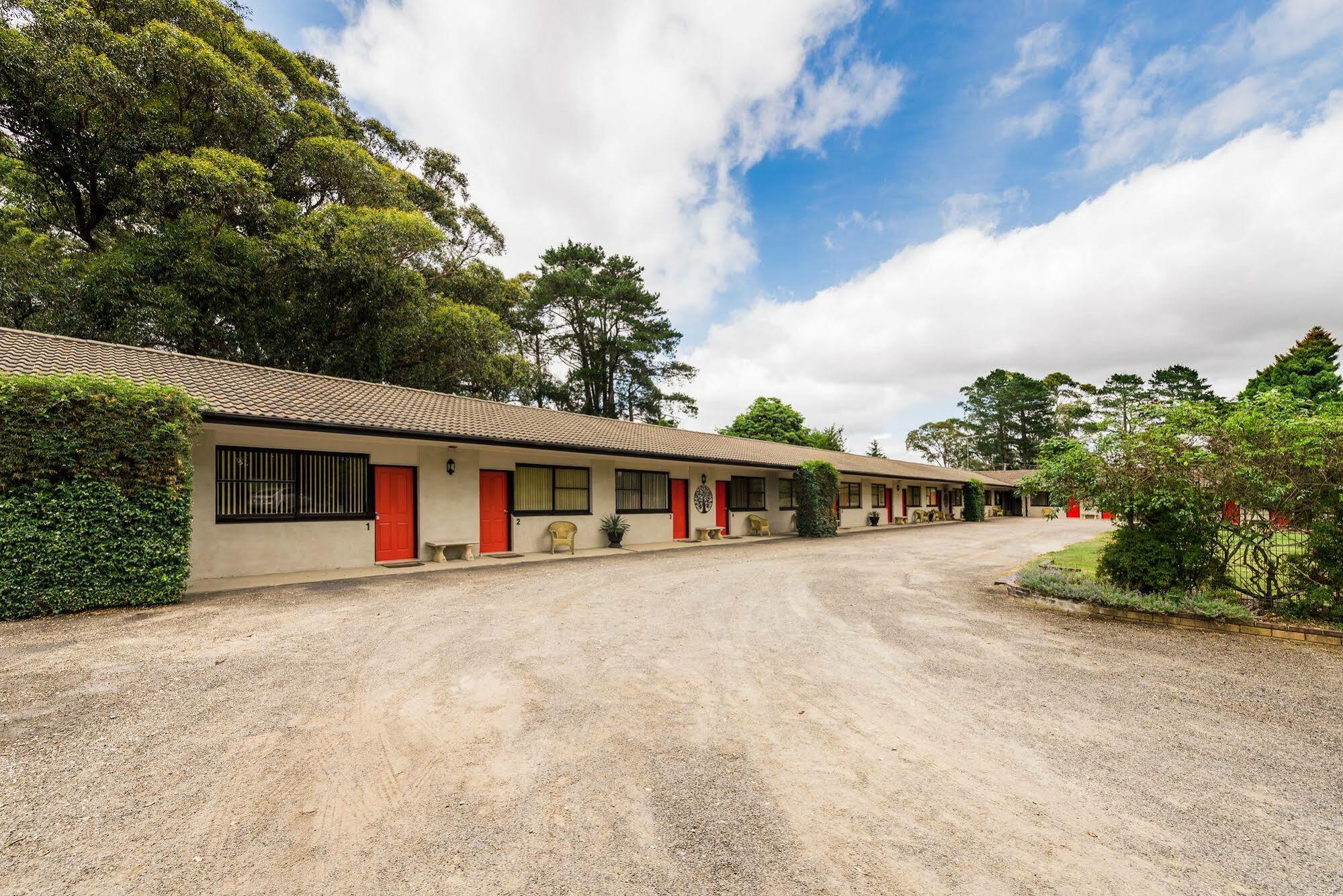 Bundanoon Country Inn Motel מראה חיצוני תמונה